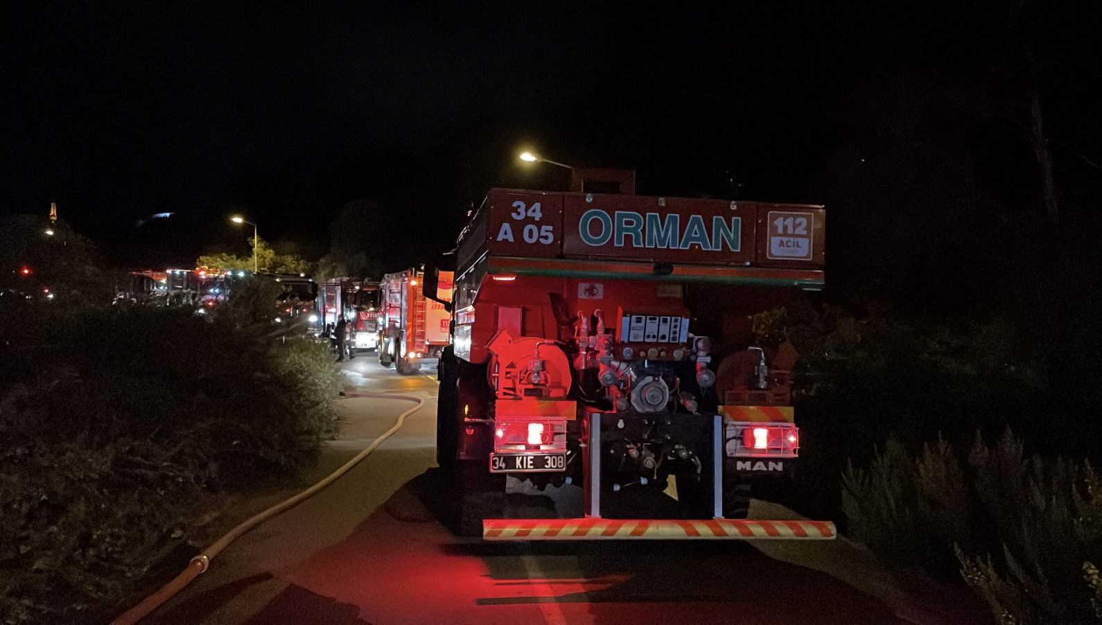 beykozda ormanlik alanda yangin L72RzrHL