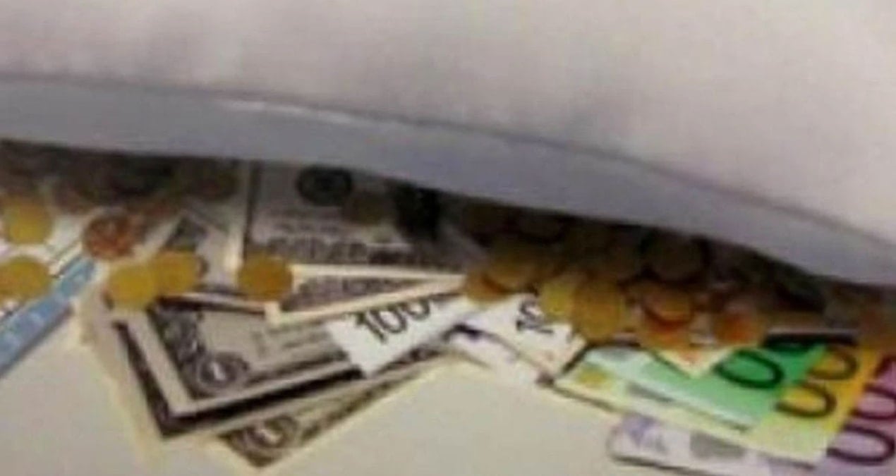 halka evde para saklama cagrisi zT2B93Nc