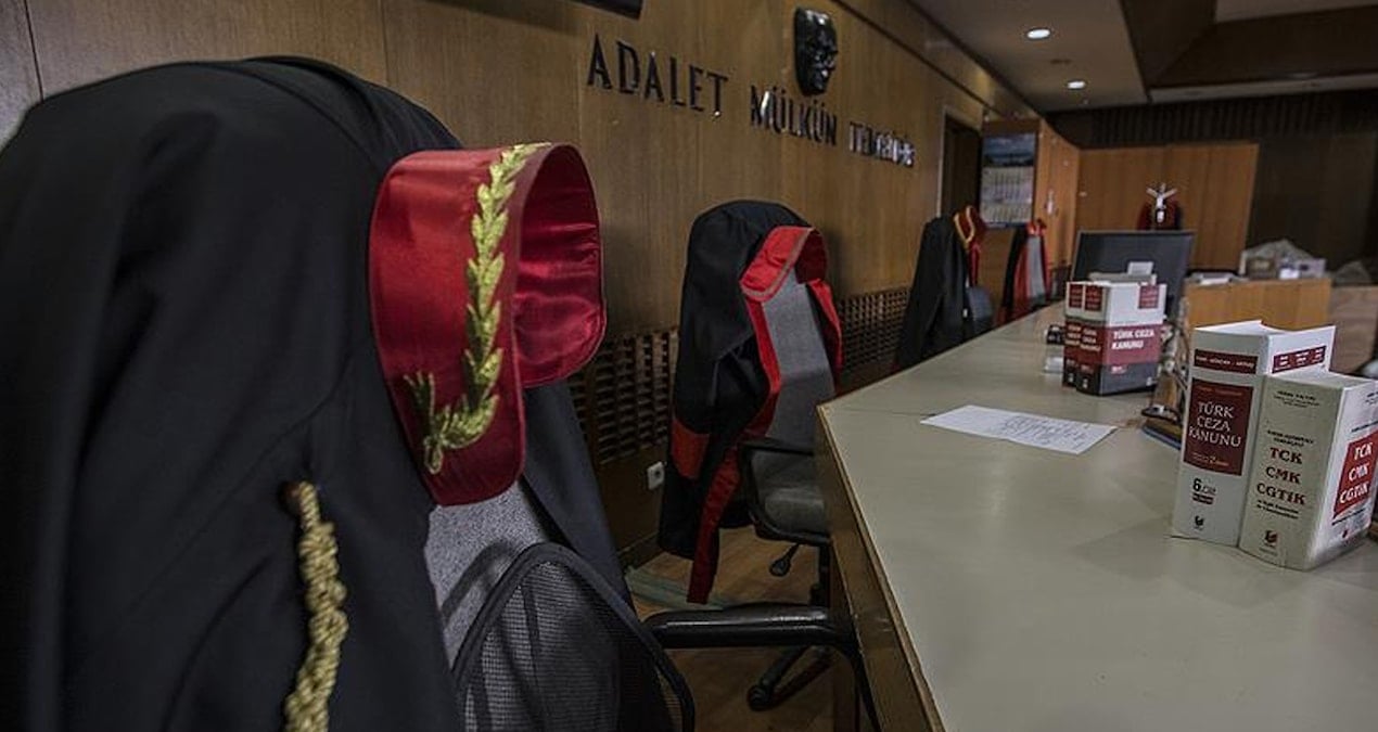 izmirde dolandiricilik operasyonunda 53 tutuklama jHZT7Blj