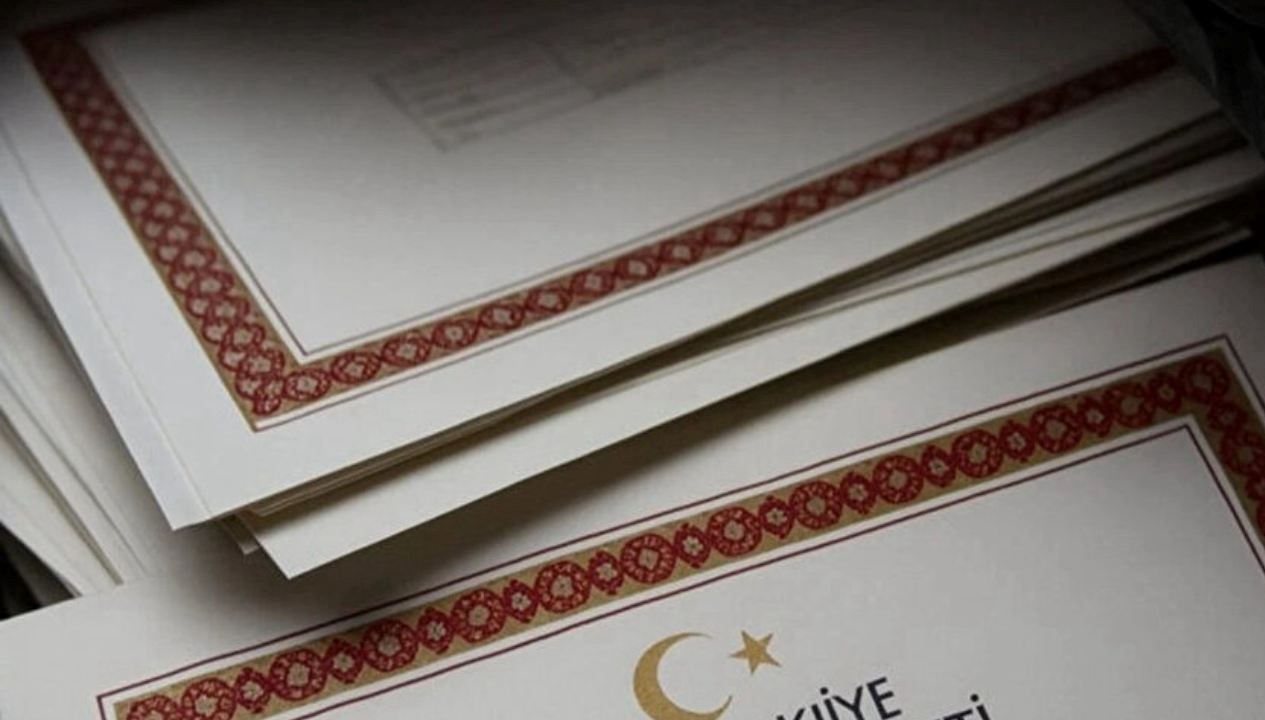 sahte e imza davasi tahliye edilen 5 sanik hakkinda yeniden tutuklama karari p2XSyL6T.jpg